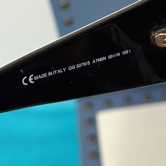 Gucci GG 3079 Sunglasses - Picture 7 of 12